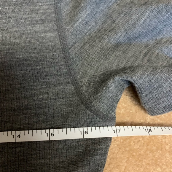 Icebreaker merino wool base layer tshirt - Picture 5 of 6